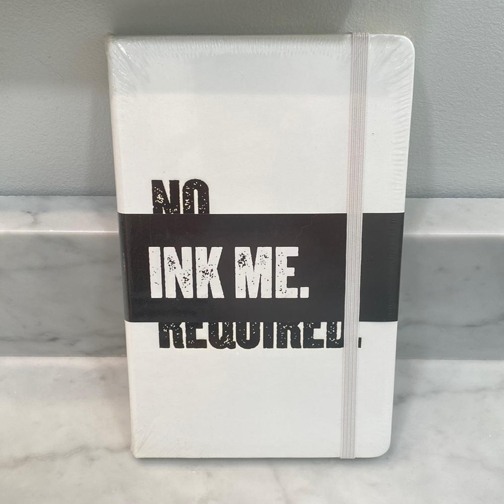 NWT Banana Republic Moleskine Lined Notebook